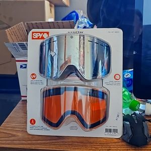 Spy snow goggles